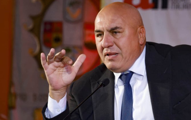 Министр обороны Италии сообщил, что возвращается из Дубая военным бортом