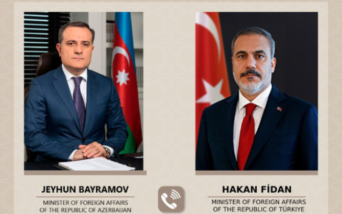 Ceyhun Bayramov Hakan Fidanla telefonla danışdı