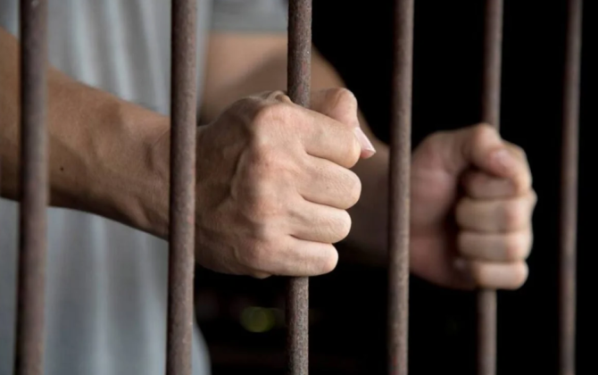 Bu ölkədə məhbusların sayı rekord həddə çatıb