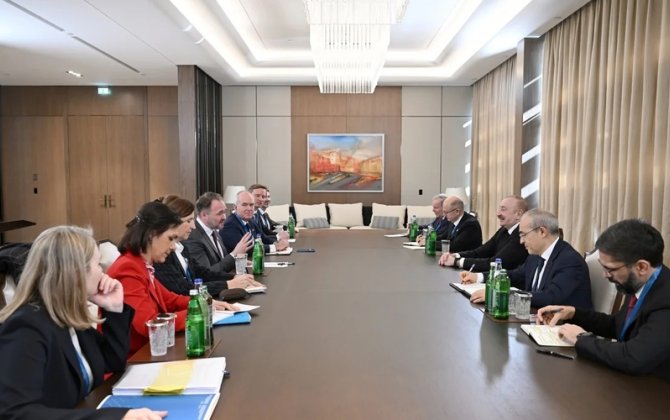Ильхам Алиев принял европейского комиссара по энергетике-ФОТО
