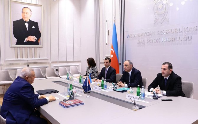 Baş prokuror Yuri Jdanovu qəbul etdi - FOTOLAR