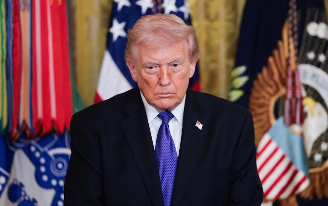 Tramp İranda hakimiyyət dəyişikliyi planlaşdırır