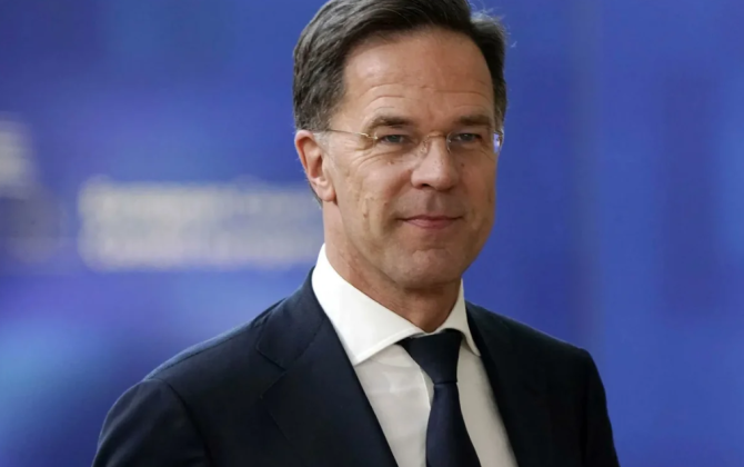 Rütte: NATO İranın nüvə və raket potensialının ləğvini dəstəkləyir