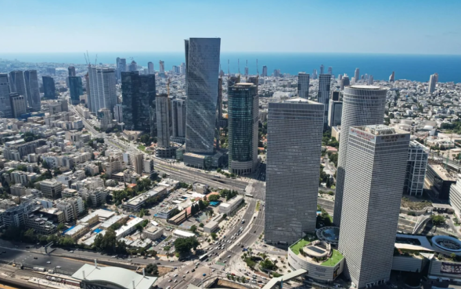 Miri Reqev: İsrailin hava məkanı çərşənbə günü açılacaq