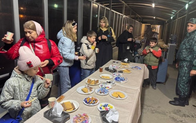 Названо число эвакуированных из Ирана через Азербайджан