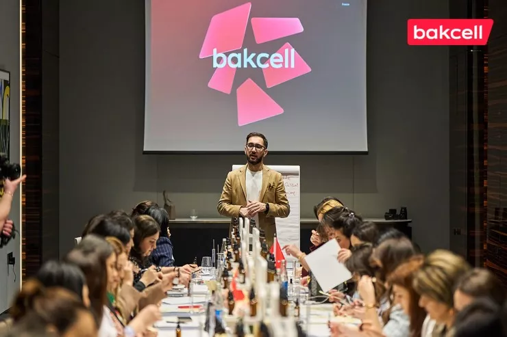 “Bakcell” 8 Martı xanım jurnalistlərlə birgə qeyd etdi - FOTO
