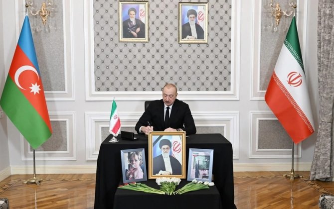 Ильхам Алиев посетил посольство Ирана и выразил соболезнования-ФОТО