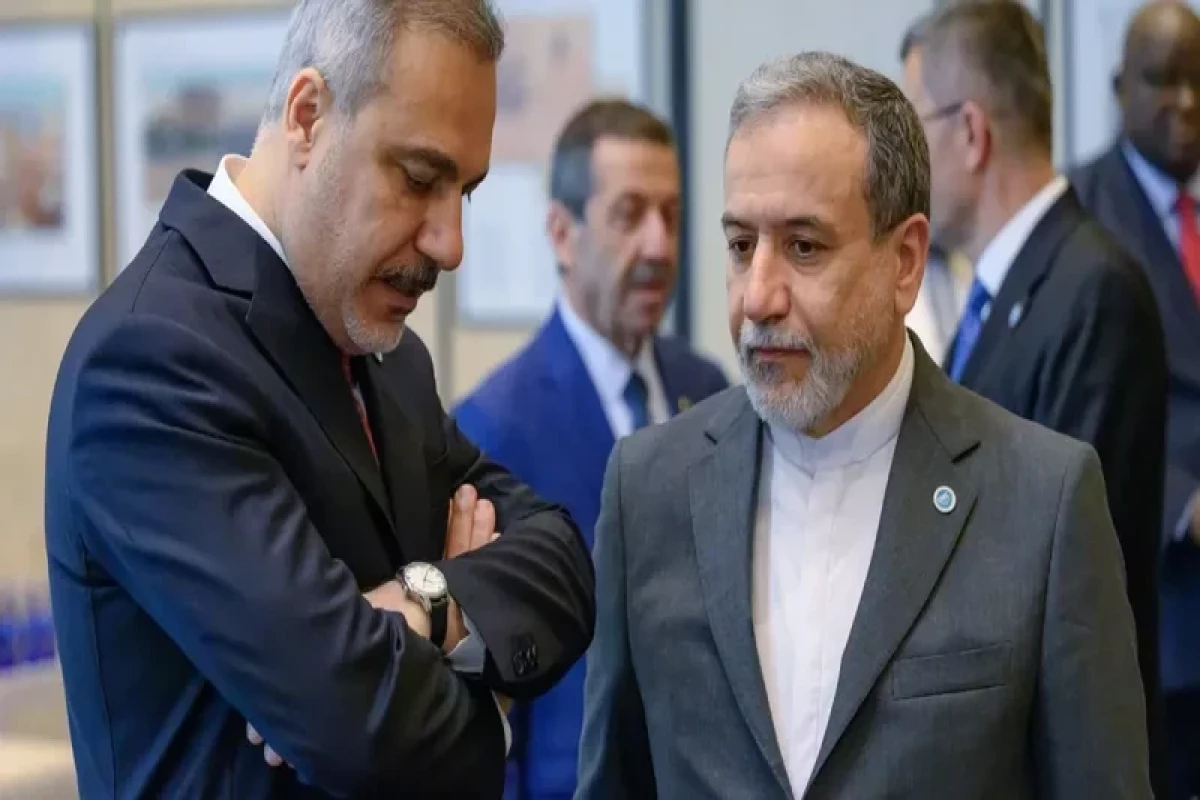 Hakan Fidan Abbas Əraqçiyə xəbərdarlıq etdi