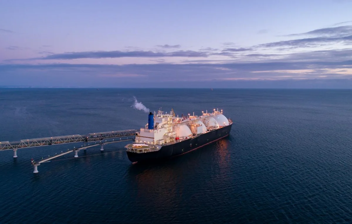 Aralıq dənizində Rusiyanın qazdaşıyan gəmisinə hücum edilib