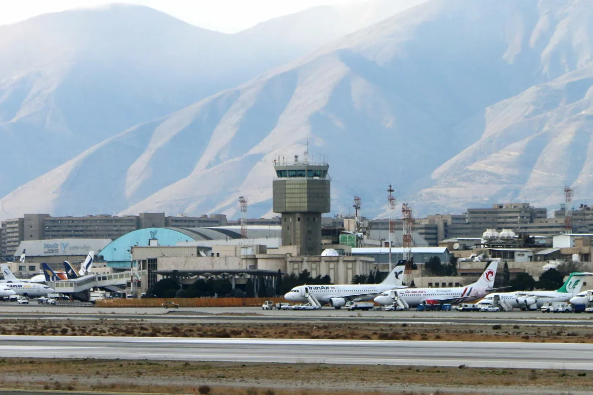 İsrail aviasiyası Tehranda onlarla hərbi obyekti məhv etdi