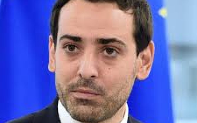 Стефан Сежурне: 