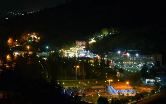 İraqda elektrik enerjisi tam kəsilib