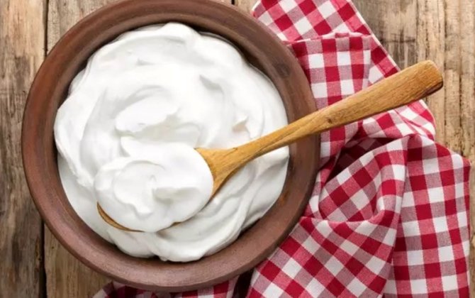 Qatığa 1 qaşıq töküb yeyin — Sümükləriniz dəmir kimi möhkəm olacaq