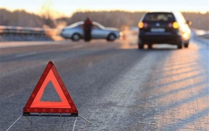 На трассе Баку-Губа автомобиль насмерть сбил пешехода