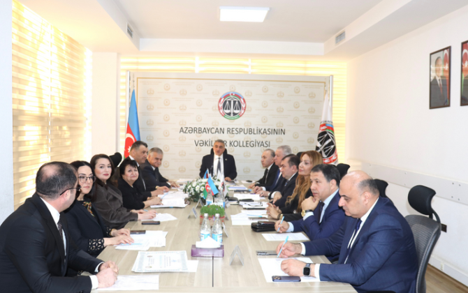 1 vəkil Kollegiyadan çıxarıldı, 3-ü cərimə olundu - FOTO