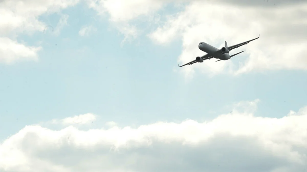 Polşa şərq bölgəsinə uçuşları qadağan etdi