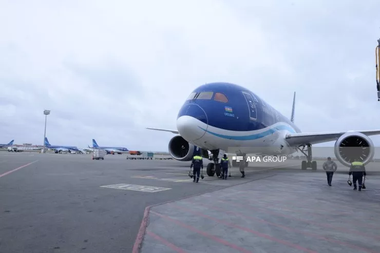 200-dən çox Azərbaycan vətəndaşı Ciddədən Bakıya təxliyə edildi