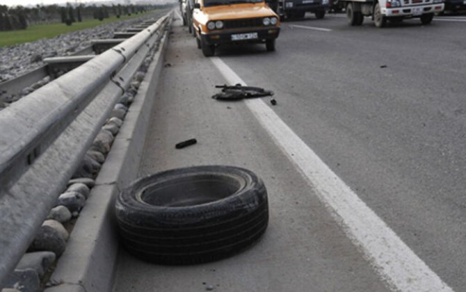 Salyanda maşın azyaşlını vurub öldürdü