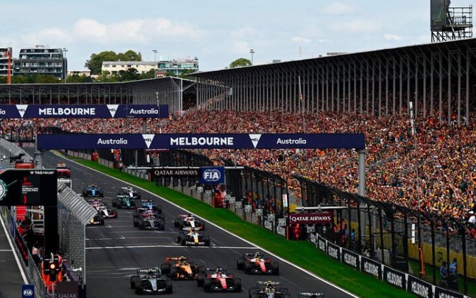 Расселл выиграл Гран-при Австралии 