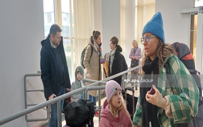 11 Polşa diplomatı ailə üzvləri ilə birlikdə İrandan Azərbaycan sərhədi ilə təxliyə olunub - FOTO