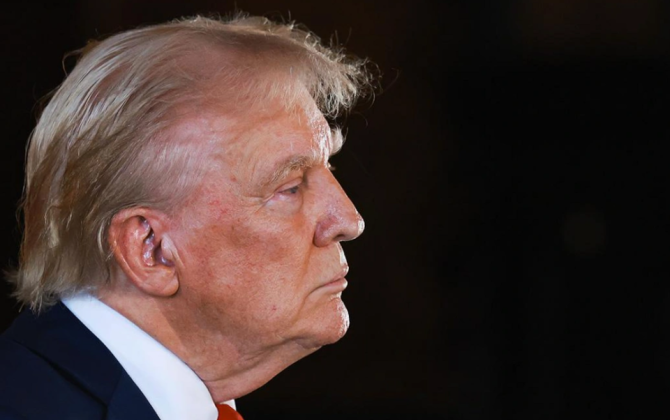 NBC: Tramp İran neftini ələ keçirmə ehtimalını istisna etməyib