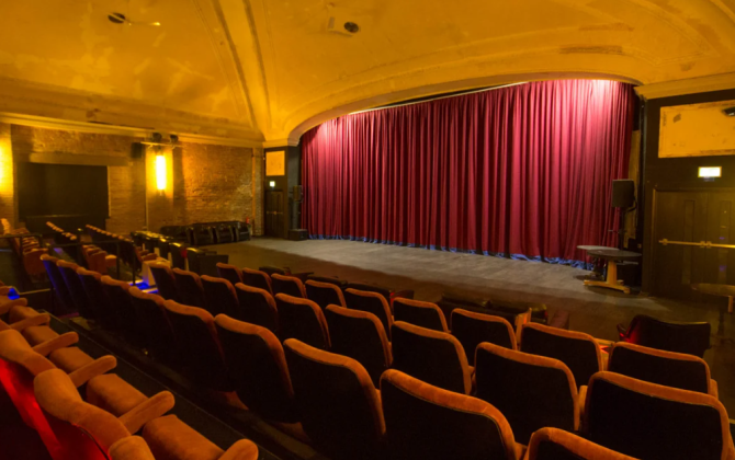 Dərbənddə Azərbaycan teatrı yenidənqurmadan sonra açılacaq