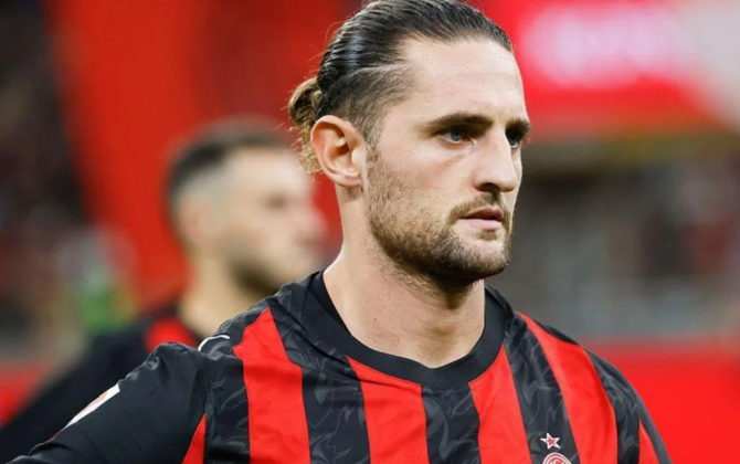 Adrien Rabyo cəzalandığı üçün 