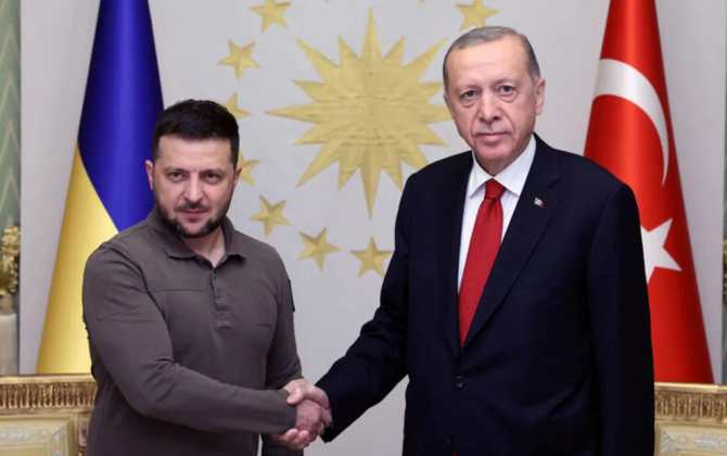 Zelenski və Ərdoğan İran ətrafındakı vəziyyəti müzakirə ediblər