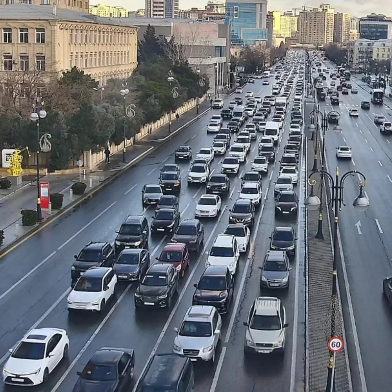 Bakının bu küçələrində sıxlıq var - SİYAHI