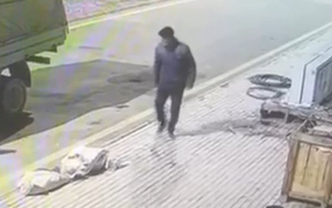 Qəzada ölən şəxsin yaxınları axtarılır: Əlində “Süleyman” yazılmış döymə var - VİDEO