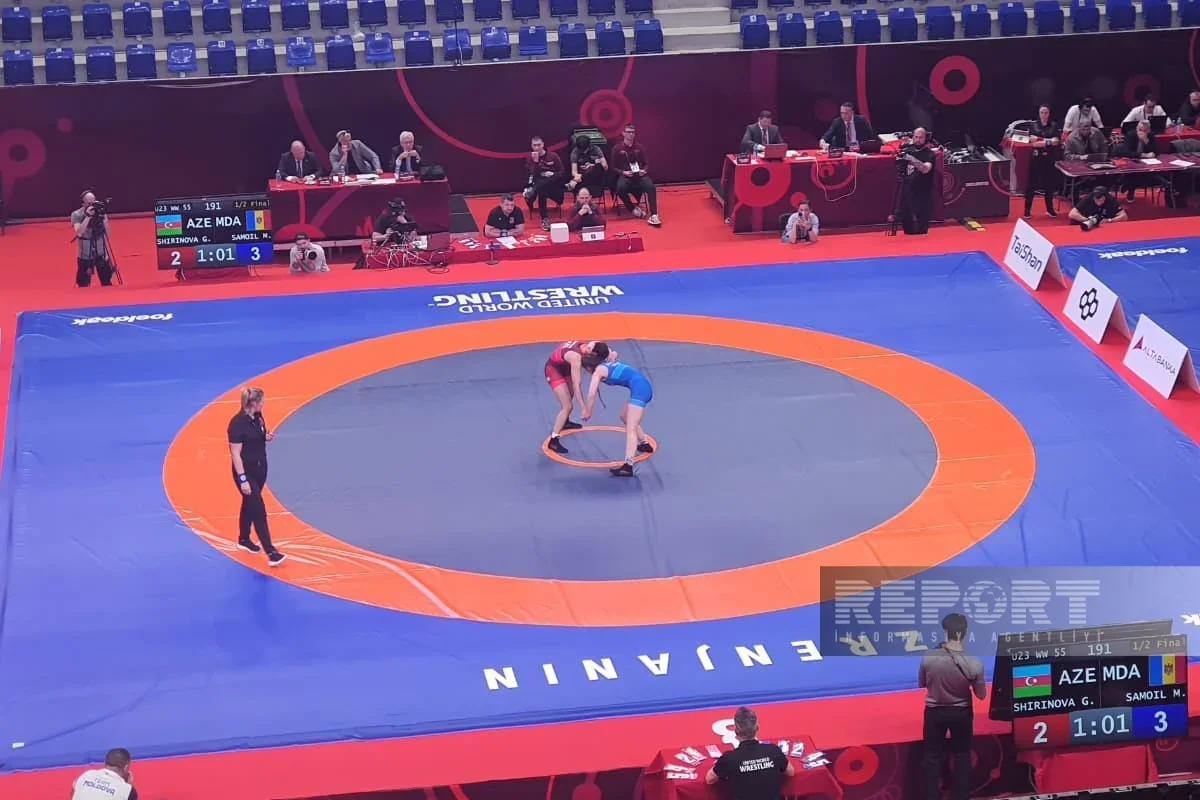 Азербайджанский борец завоевал серебро на чемпионате Европы