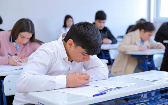 62 mindən çox şagird buraxılış imtahanı VERƏCƏK