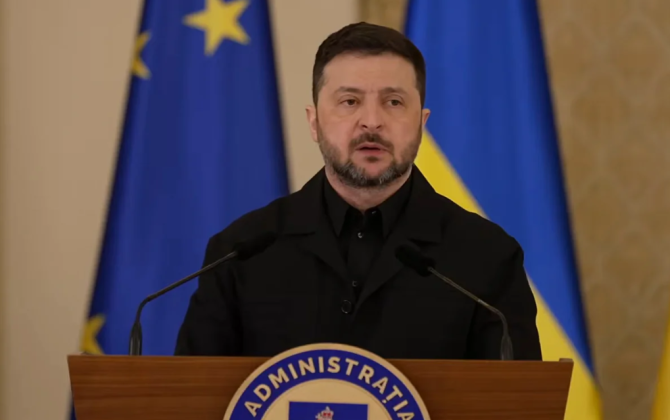 Zelenski: Kiyev və Buxarest iki yeni elektrik ötürmə xətti inşa edəcək