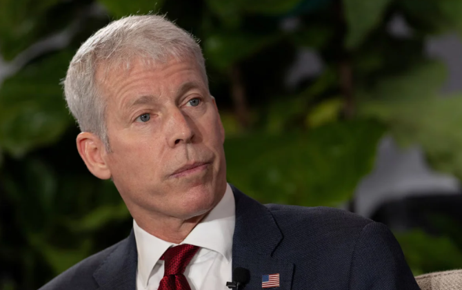 Kris Rayt: ABŞ-nin neft ehtiyatları hazırda təxminən 415 milyon barel təşkil edir