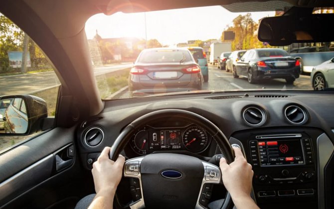 Sürücülər arasında ən çox rast gəlinən 5 təhlükəli vərdiş AÇIQLANDI