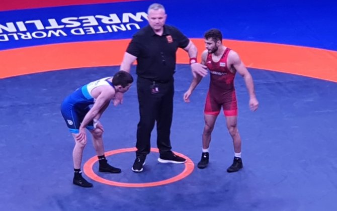 Азербайджанский борец завоевал серебряную медаль на чемпионате Европы