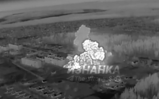 Rusiya Ukraynanı elə bombalarla vurdu ki... - Dəhşətli görüntülər