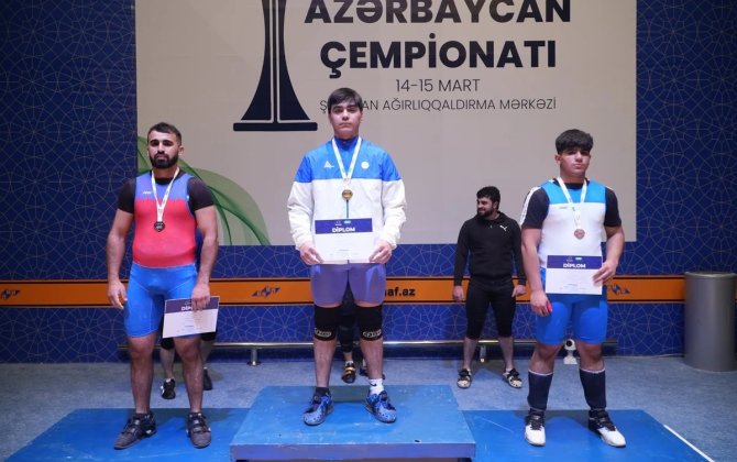 Ağırlıqqaldırma üzrə Azərbaycan çempionatına yekun vuruldu - FOTO