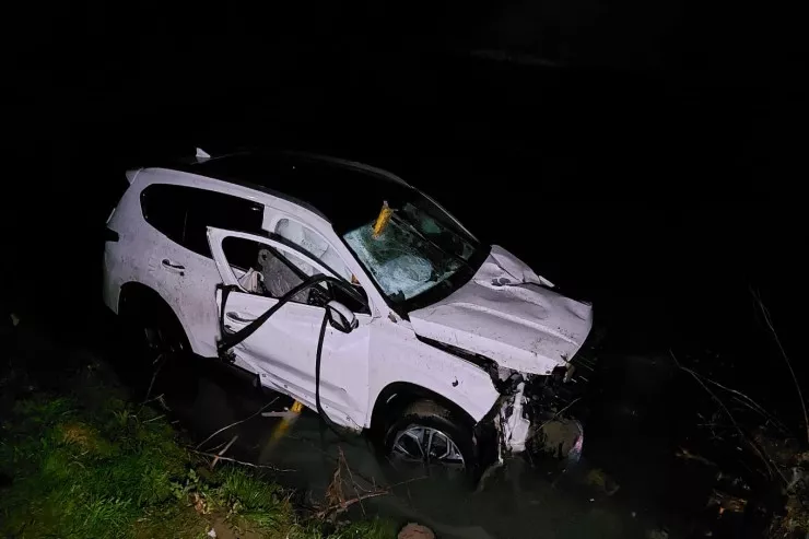 Lənkəranda avtomobil körpüdən aşdı: ölən və xəsarət alan var