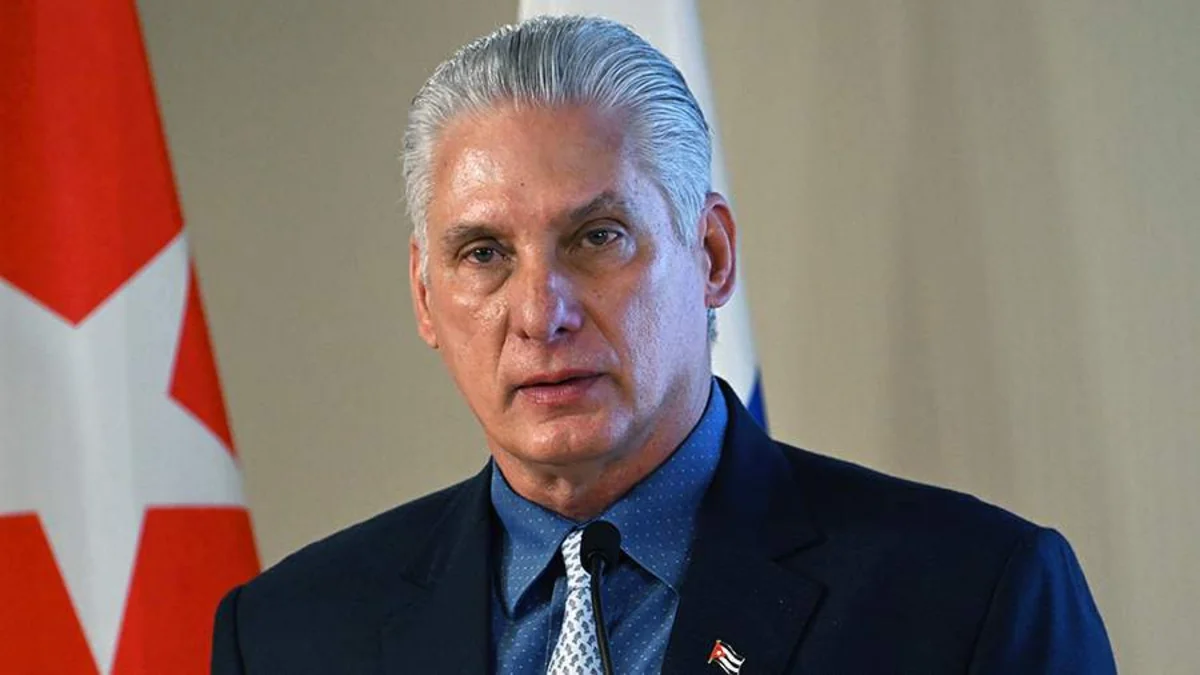 СМИ: Администрация Трампа добивается отставки президента Кубы