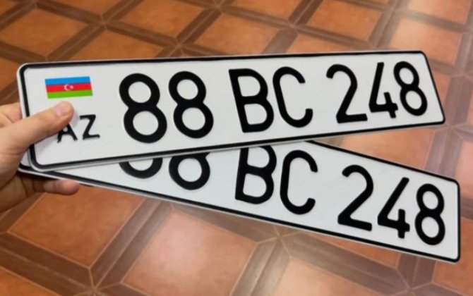 Azərbaycanda yeni nömrə nişanlarının verilməsinə başlanıldı - VİDEO