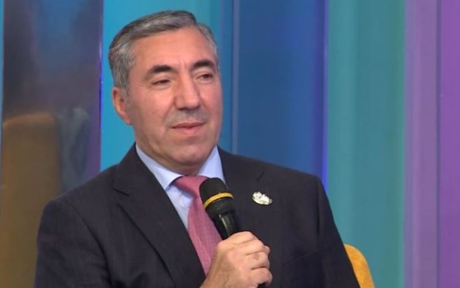 Ehtiram Hüseynov qızlarından danışdı - VİDEO