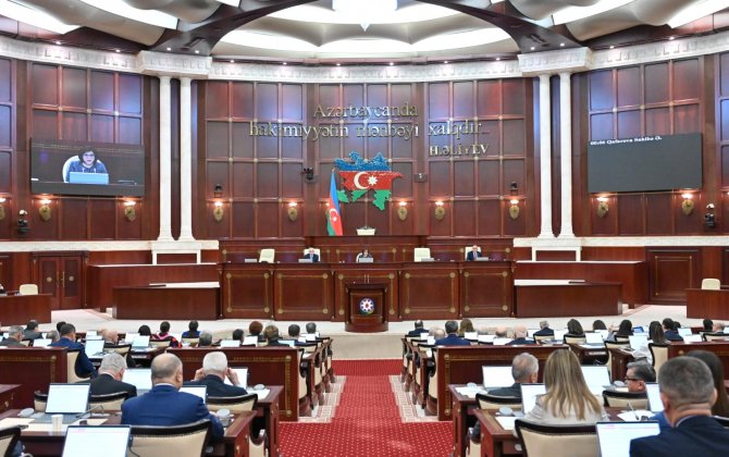 Milli Məclisin plenar iclası keçirildi - FOTO