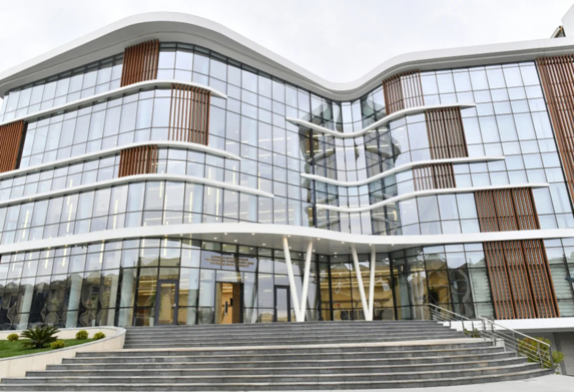 PA-nın Vətəndaş Qəbulu Mərkəzində aprel ayı üçün qəbul cədvəli açıqlanıb