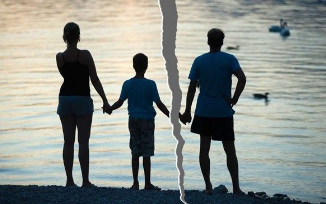 Boşanmış valideynlərin etdiyi SƏHVLƏR