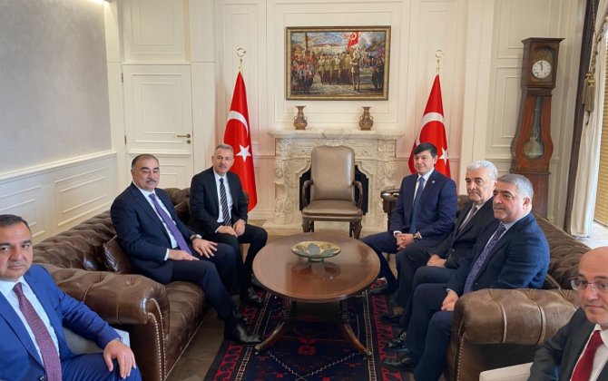Fuad Muradov İzmir valisi ilə görüşdü - FOTO