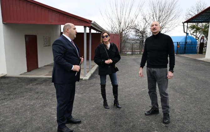 Prezident Xocavəndin Xanoba kəndində fərdi evlərin və infrastrukturun bərpa işləri ilə tanış olub - FOTO - YENİLƏNİB