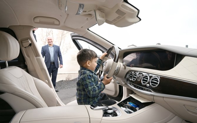 “Sənin maşınını istəyirəm...” - Azyaşlıdan Prezidentə - Video