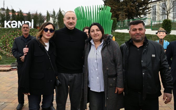 “Mehriban, sən də gəl, bizimlə şəkil çəkdir” - Prezident+Video