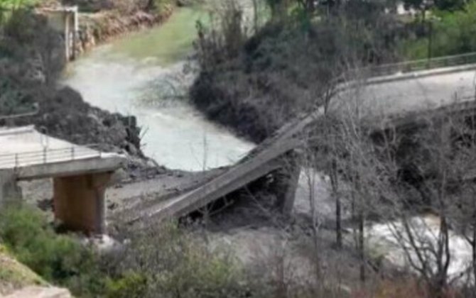 İsrail Livanda Litani çayı üzərində daha iki körpünü vurdu